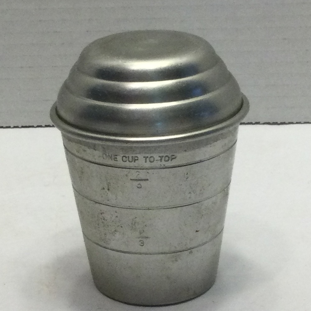 Mirro Vintage Aluminum Measuring Cup & Shaker with Lid #2623-M Made in USA